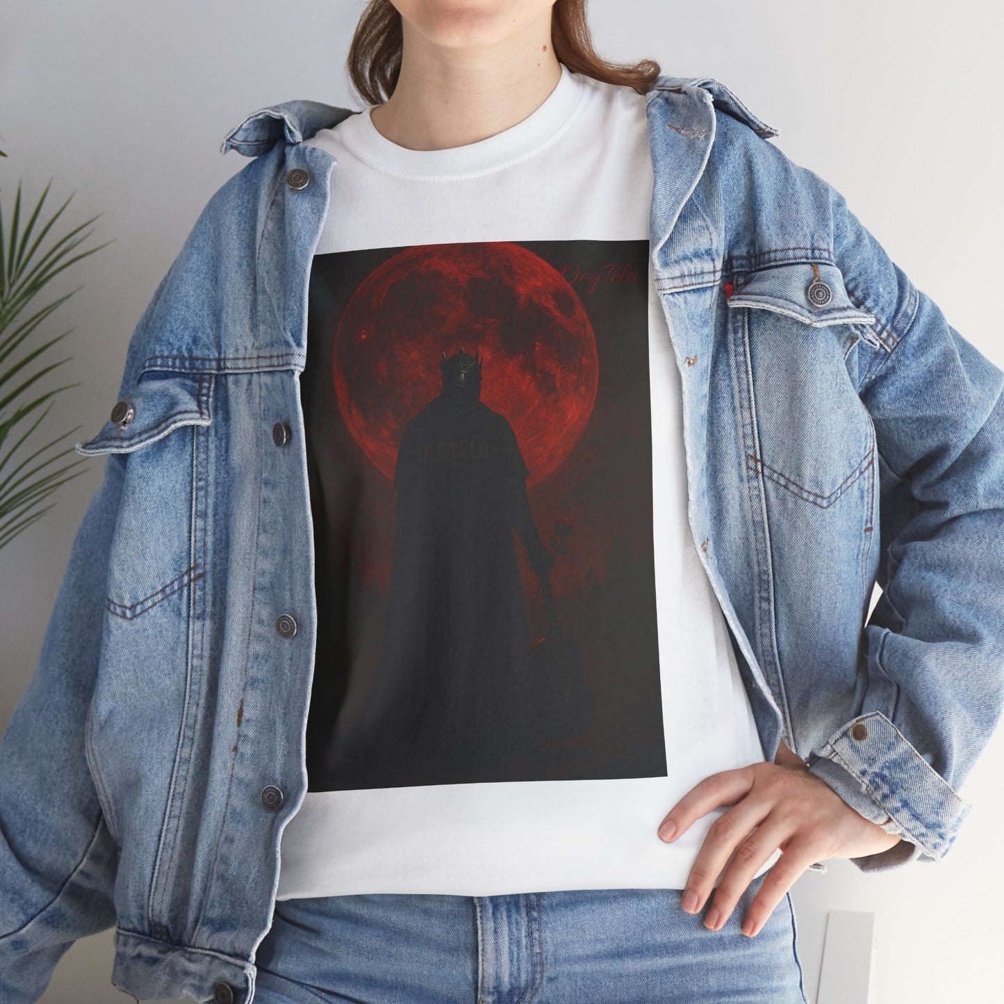 T-Shirt Oegtela King of the Red Moon Unisex Heavy Cotton Tee